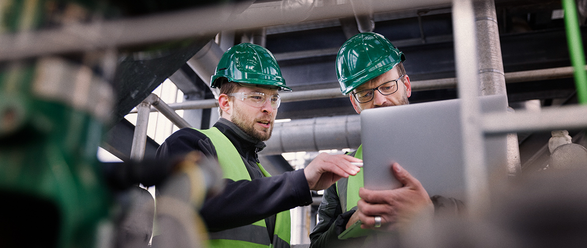 Building a Successful Industrial Security Strategy in a Converging IT-OT World image